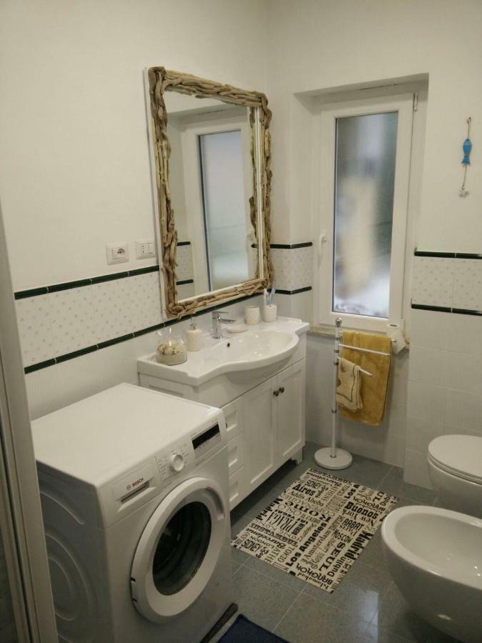 Appartamento 50Mt Dal Mare E Dalla Stazione Deiva Marina Eksteriør billede